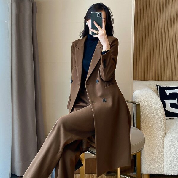 Women's Casual Double-breasted Elegant Trench Coat - Image 5