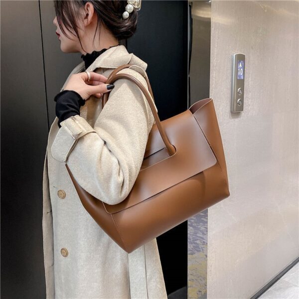 Fashion Women Shoulder Bags Large Capacity Handbags Simple Retro Tote Bags Solid Color Famous Brand High Quality Bags - Image 2